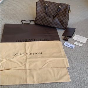 100% Authentic Louis Vuitton Speedy 30 Damier